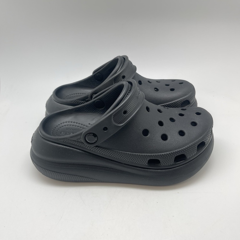 CROCS Classic Crush platform in black